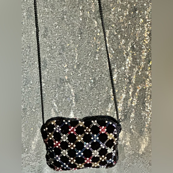 Black Beaded Crossbody Bag - Picture 16 of 16